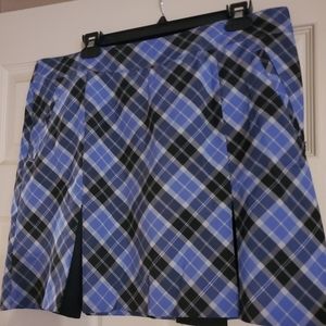 Izod Golf Blue/Black Plaid Skort